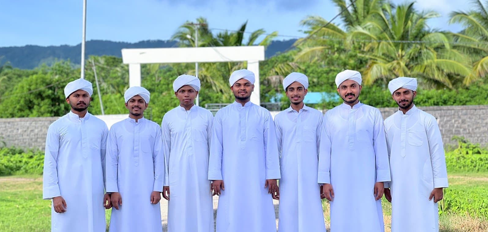 ജാമിഅ മദീനതുന്നൂർ ഫിനിഷിങ്ങ് കോഴ്‌സ് :  രണ്ടാം ബാച്ച് വിദ്യാർത്ഥികൾക്ക് ആൻഡമാനിൽ ഉജ്ജ്വല വരവേൽപ്പ്
